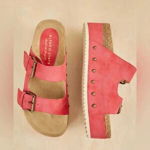 Altar'd State Red Serenna Platform Sandals New